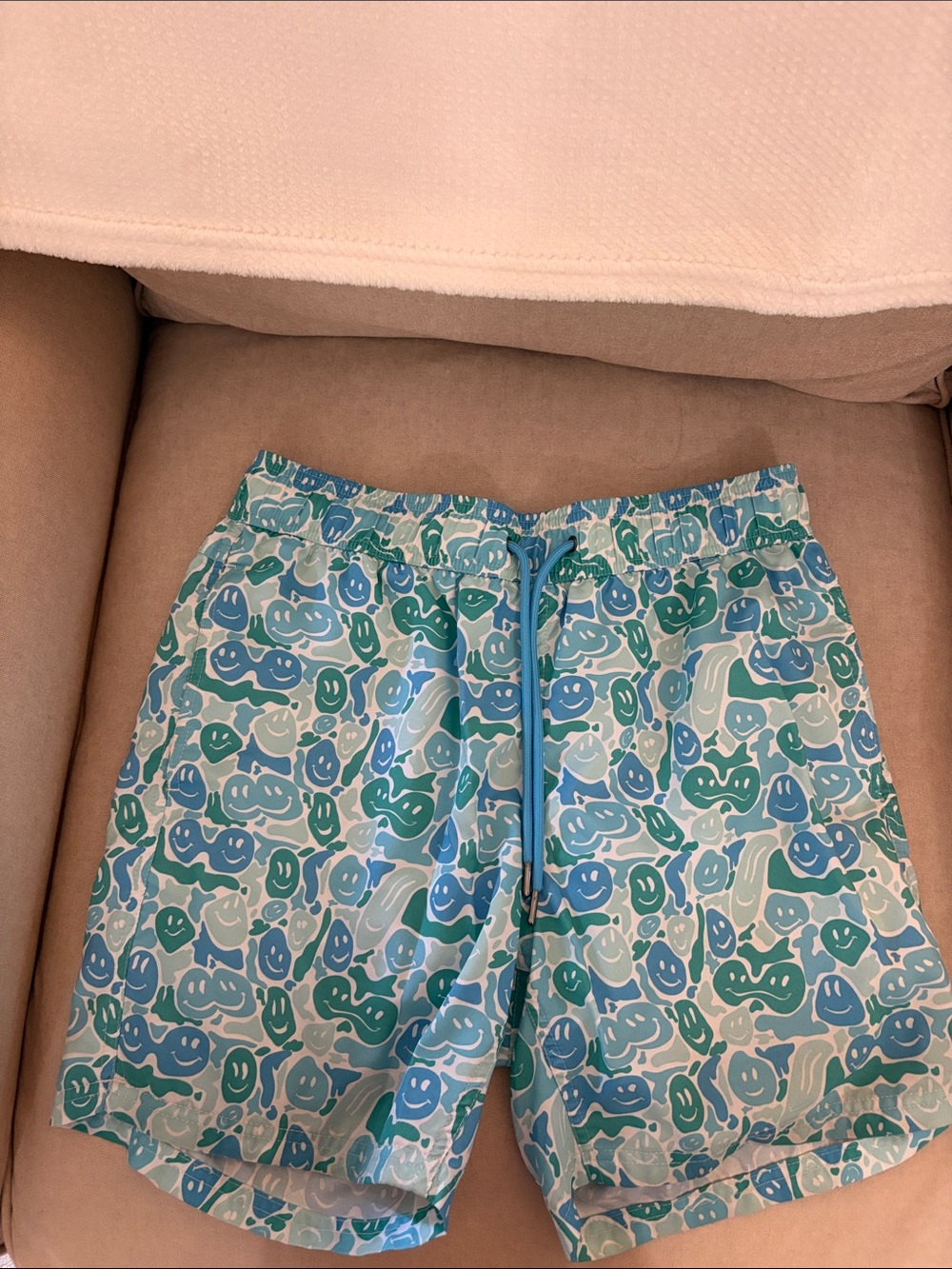 Men's Blue & Green Smile-Pattern Swim Trunks
